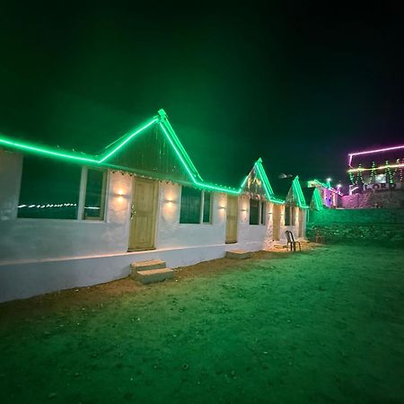 Hotel Lord Shiva Dimension Tosh Esterno foto