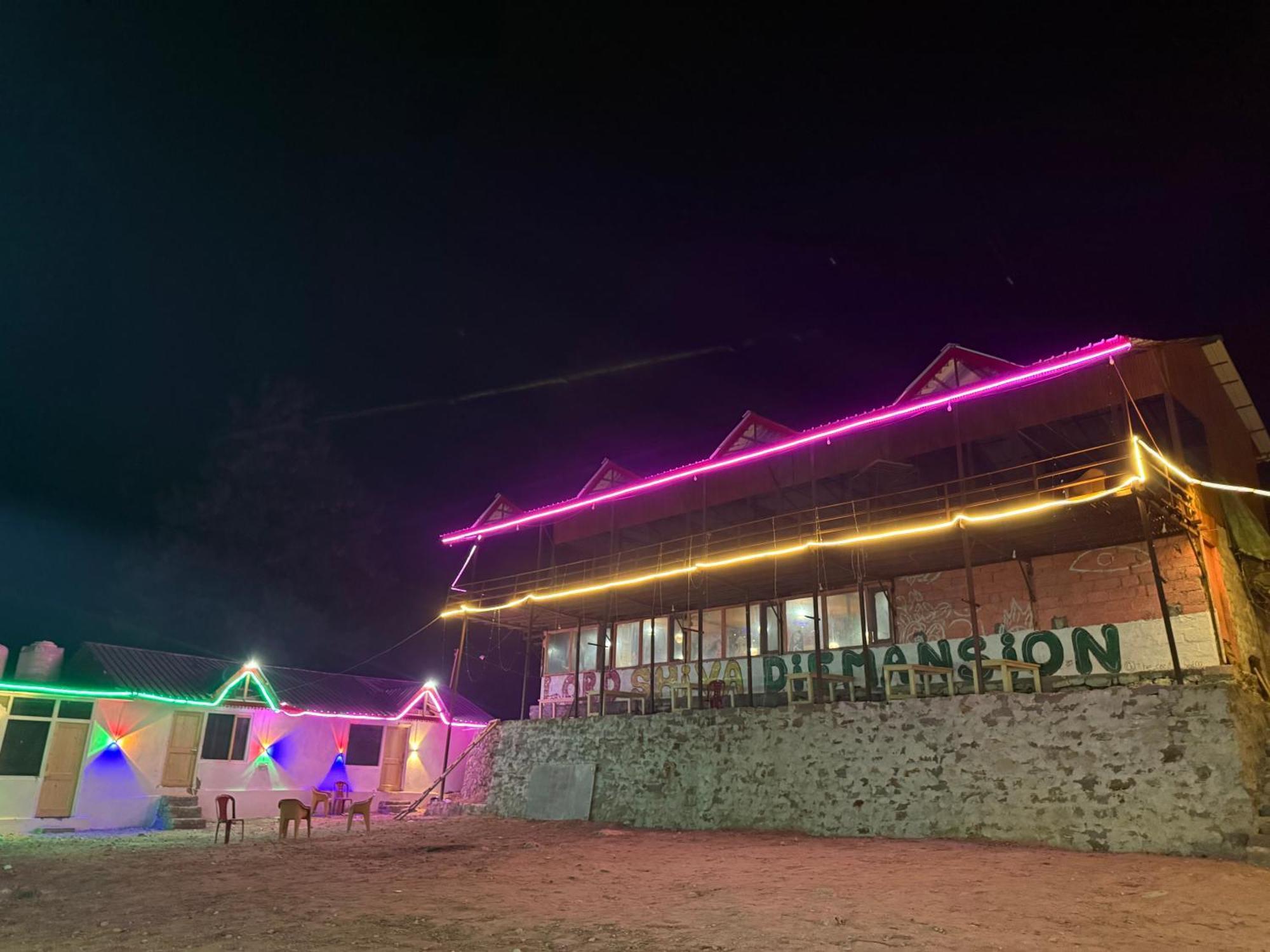 Hotel Lord Shiva Dimension Tosh Esterno foto