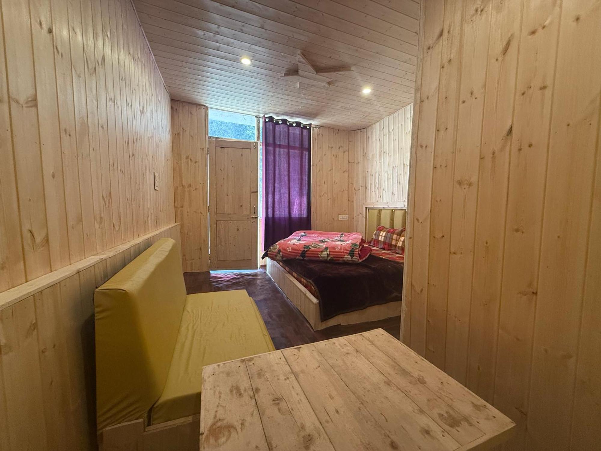 Hotel Lord Shiva Dimension Tosh Esterno foto
