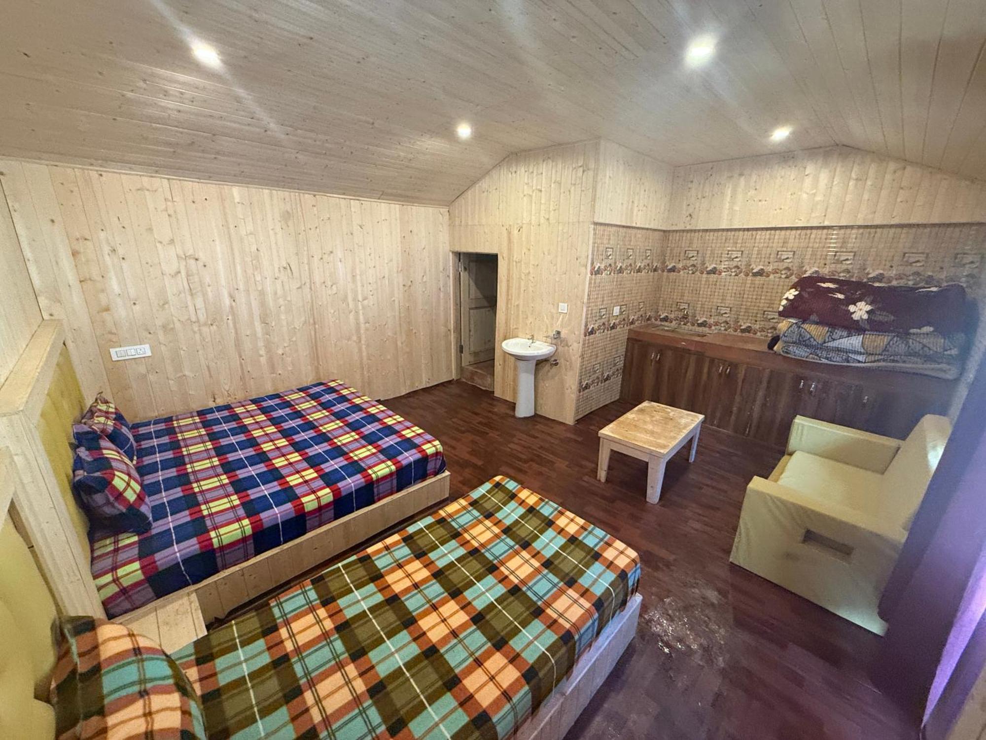 Hotel Lord Shiva Dimension Tosh Esterno foto